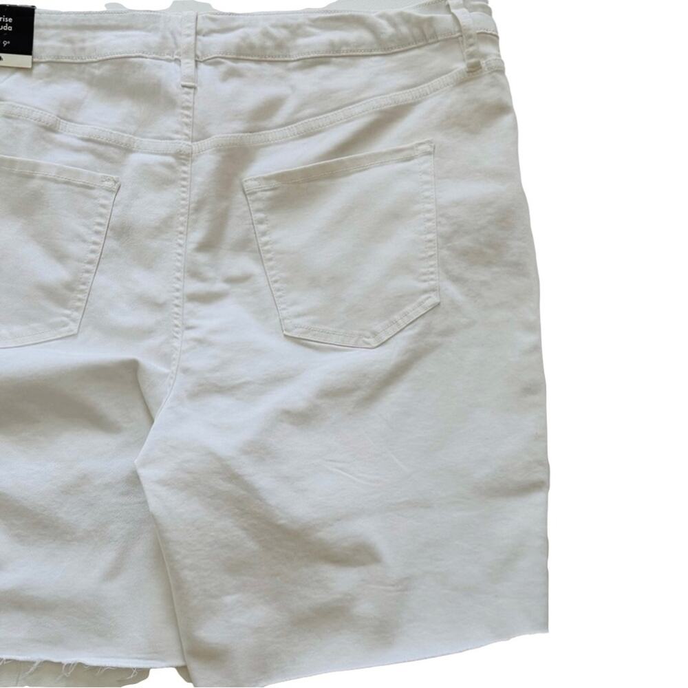 AVA & VIV Shorts White High Rise No Gap Waist Bermuda Denim Jean Plus 22W NEW - Picture 6 of 12